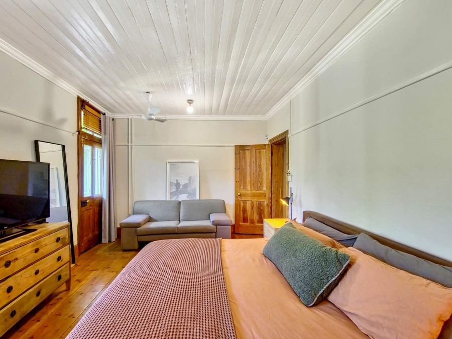 2 Bedroom Property for Sale in Green Point Western Cape